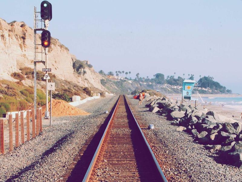 元宇宙地契<br>虚拟土地挂单与竞拍